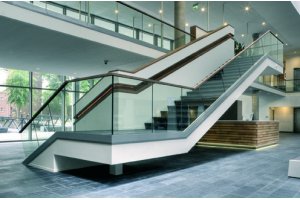 Storax lanceert nieuw programma glasbalustrades dat voldoet aan alle nieuwe eisen